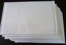 50 Wholesale Pack of 34*24cm White Padded Mailer Bag Envelope