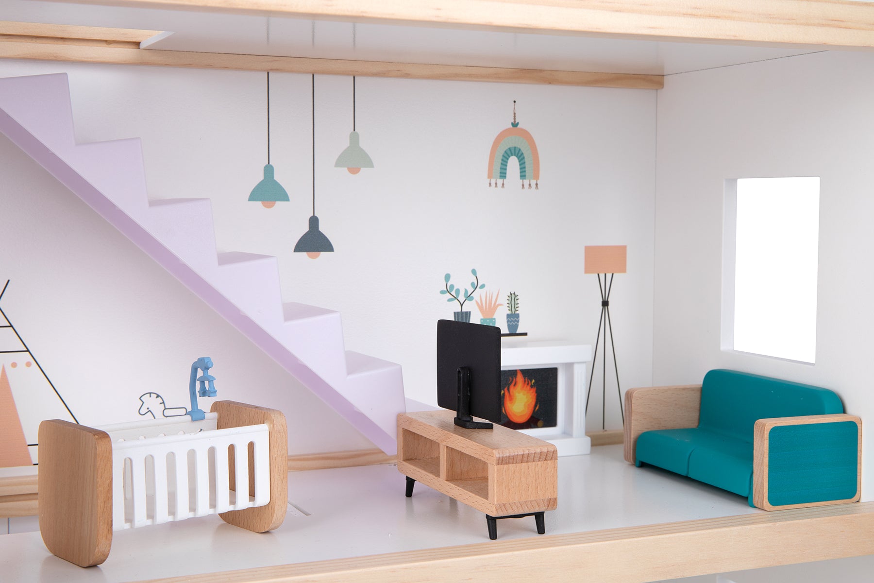 DOLL HOUSE - 3 STOREY